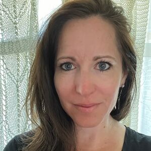 Meet your Posher, Lacey